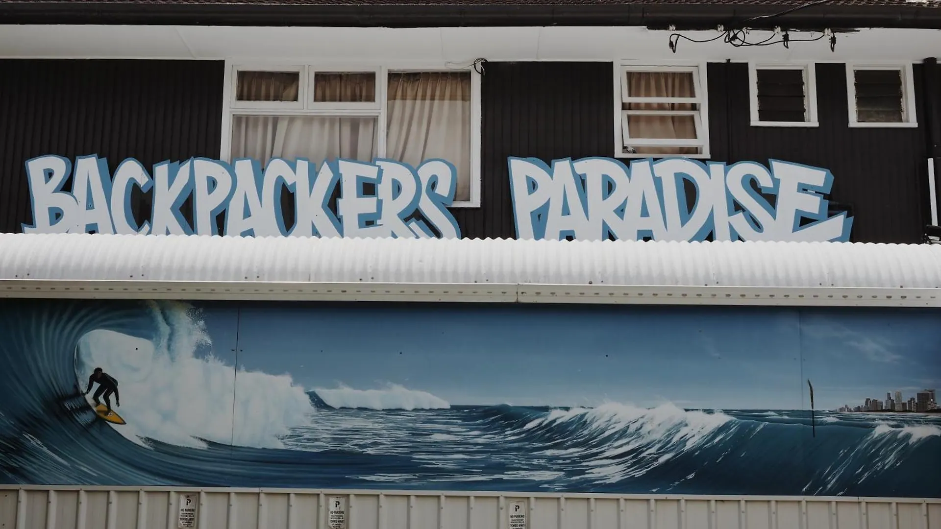 Backpackers In Paradise 18-35 Hostel Gold Coast